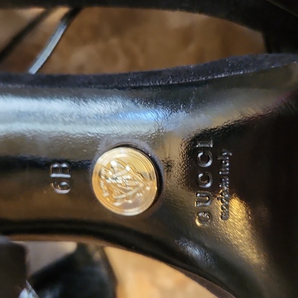 GUCCI ANKLE STRAP HEELS - Picture 11 of 15